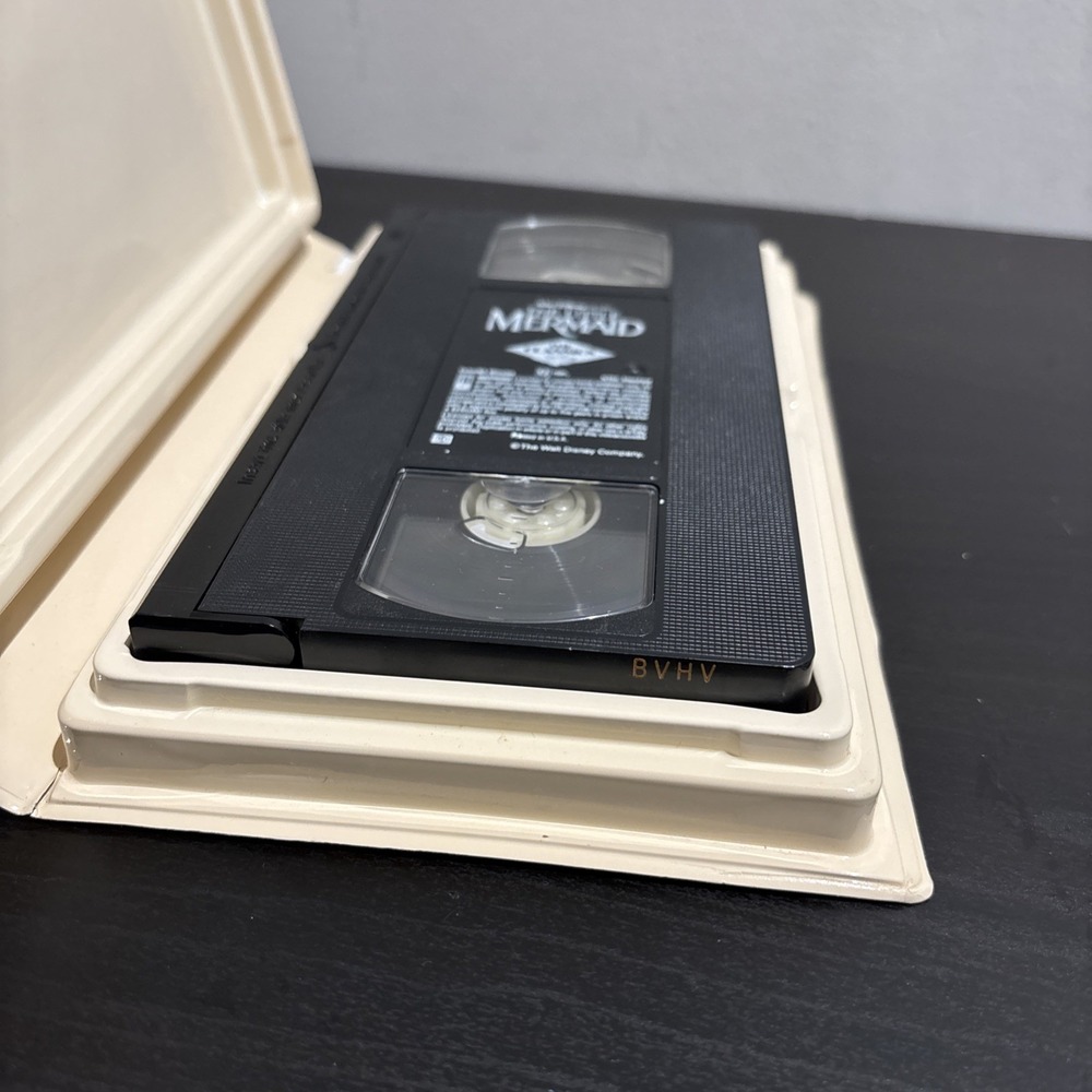 Disney The Little Mermaid (VHS, 1989) Banned Cover THE CLASSICS Black Diamond - Picture 10 of 10